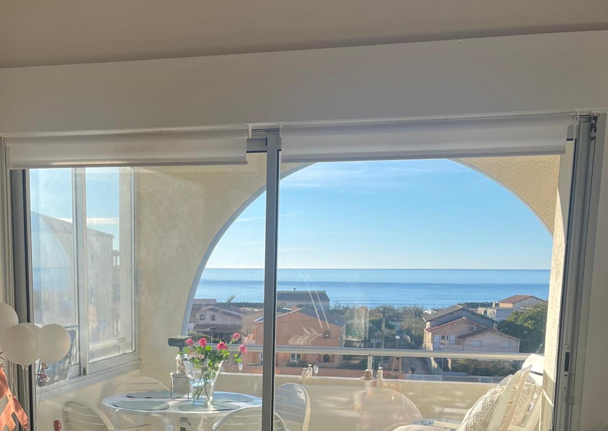 La Sirene - Loft Moderne Et Lumineux Avec Vue Panoramique Sur Mer Mediterranee Et Port De Plaisance フロンティニャン エクステリア 写真